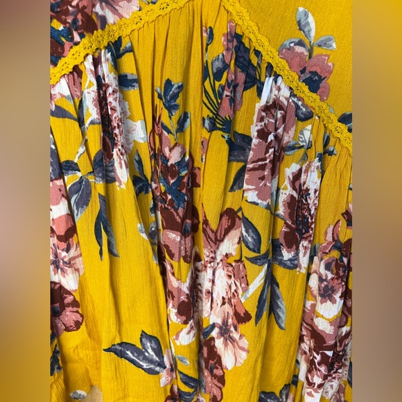 Umgee Boho Yellow and Floral Printed Top Sz M - Picture 3 of 6